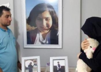 Rabia Naz’ın babasdan çok sert Anneler Günü mesajı