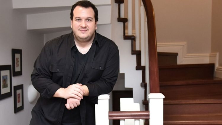 Şahan Gökbakar, sanatçıları fişleyenlere Anayasa’yı gösterdi: Madde 25 ve 26