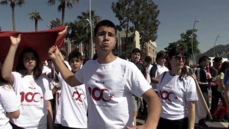 ‘Biz ayıp etmedik.15 Temmuz değil, 19 Mayıs kutlanıyor’