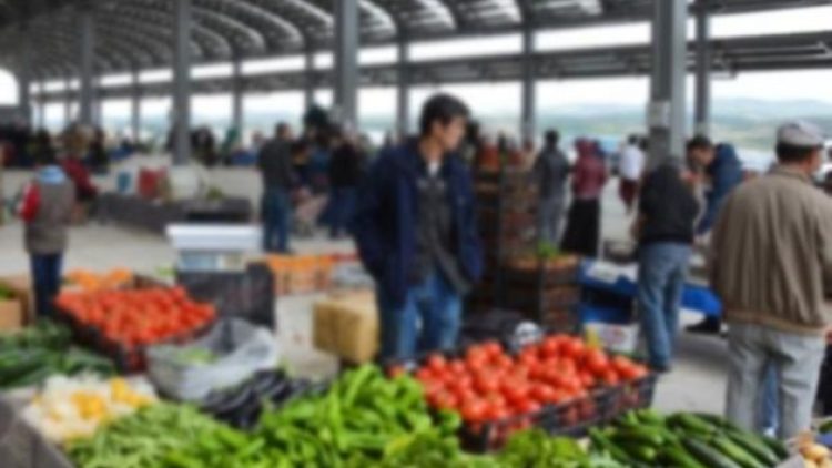 Pazar parası olmadığı için tartıştığı eşini öldürdü