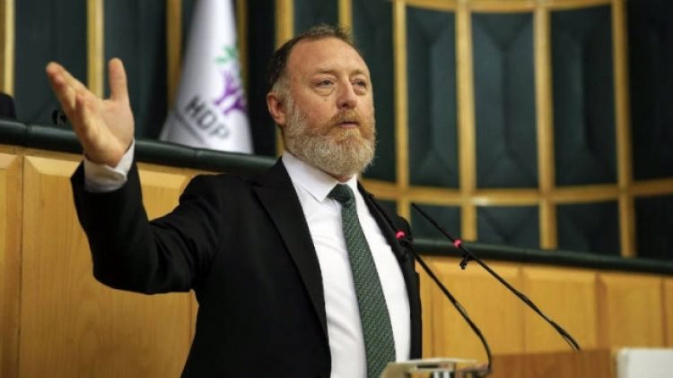 Temelli: O fotoğrafın mesajı tekçiliktir