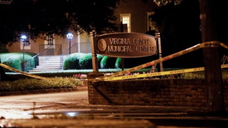 ABD’de belediye binasında silahlı saldırı, en az 12 kişi öldü