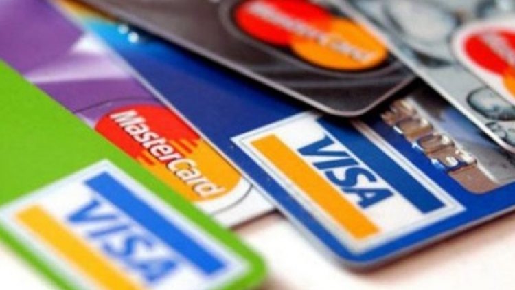 250 bin kart takipteyken harcamayı arttırmak için kredi kartı taksitleri arttı