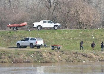 Arnavutluk, bir Türk vatandaşının yönettiği insan kaçakçılığı çetesini çökertti