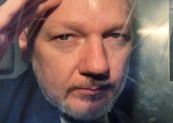 Assange’ın ABD’ye iade davası seneye şubat ayına ertelendi