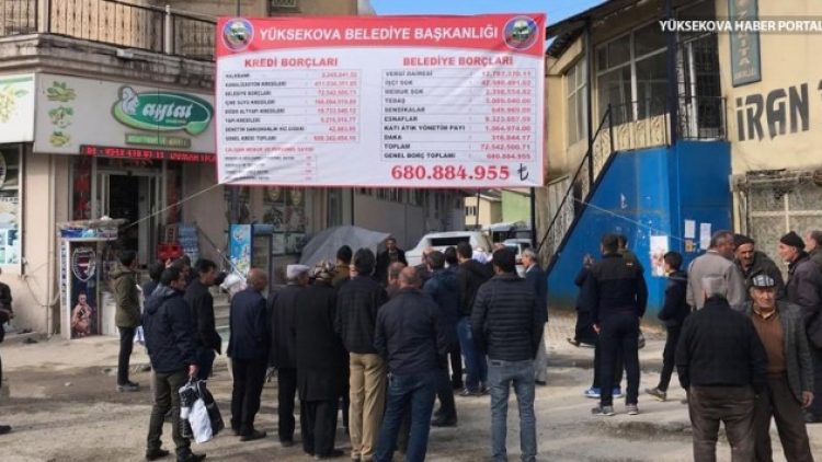 Kayyımın bıraktığı borç yüzünden belediye işlemez hale geldi