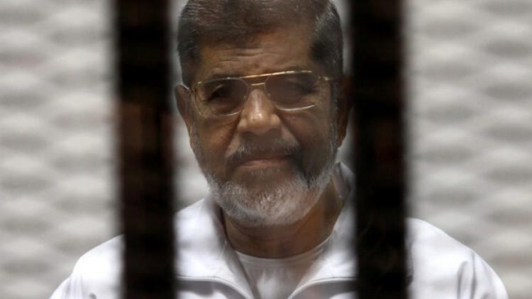 Muhammed Mursi, Kahire’de defnedildi