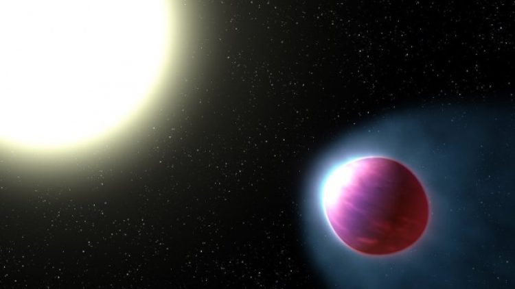 Futbol topu şeklinde bir öte gezegen keşfedildi