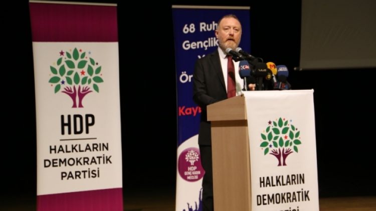 HDP’den tüm partilere yargı paketi için Meclis’i açma çağrısı