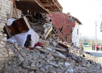 Deprem bilançosu: 390 evde hasar var