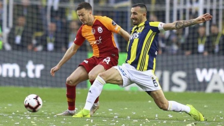 Fenerbahçe’den ayrılan Mehmet Topal’ın yeni adresi belli oldu