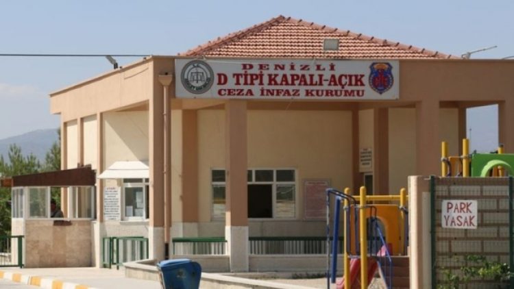 Kürtçe konuşan tutukluya aile fotoğrafı yasak