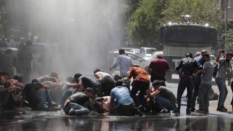 Belediyelerine kayyım atanan HDP’ye uluslararası destek