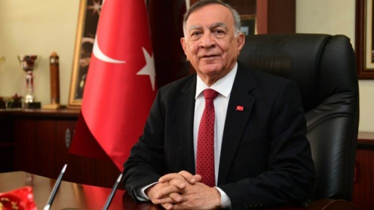 CHP’li başkan, damadını özel kalem müdürü yaptı