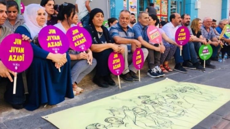 Gezi ailelerinden kayyım protestolarına destek