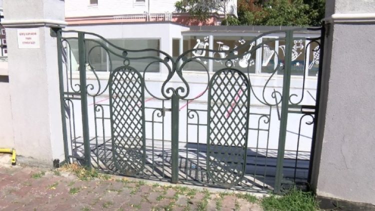 Okullar açılırken kötü haber geldi! Faaliyetler durduruldu