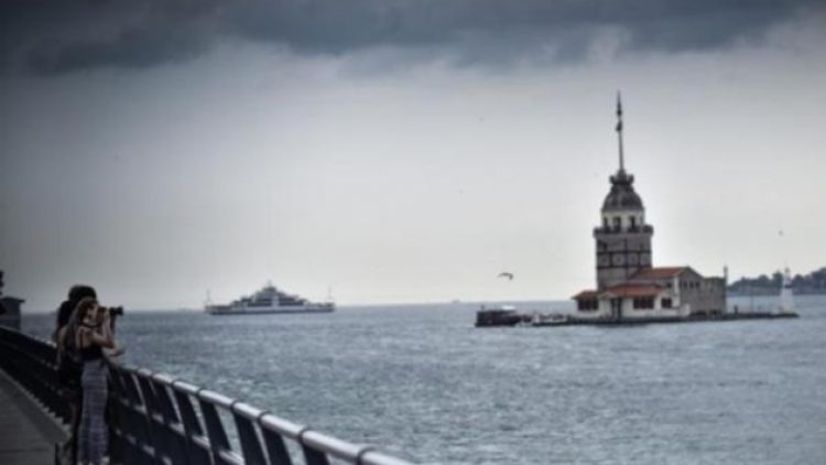 AKOM’dan İstanbul’a fırtına uyarısı