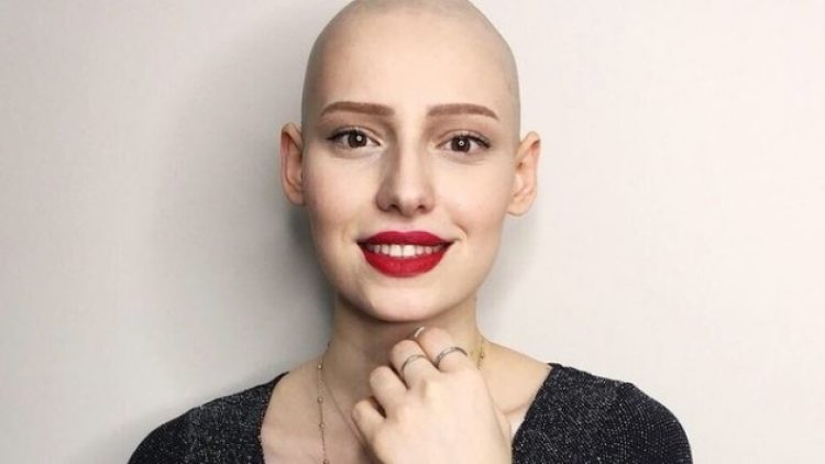 Kansere karşı verdiği mücadele ile tanınan Neslican Tay, yoğun bakıma alındı