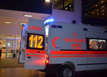 50 kuruş eksik ödeyen adamı boğazından bıçakladı