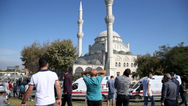 Depremde son bilgi: 10 kişi tedavi görüyor, 473 binada hasar var