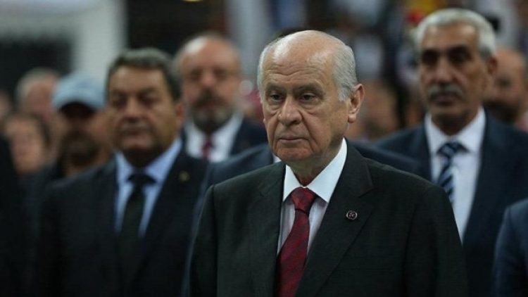 Bahçeli bugün de hastaneye gitti!