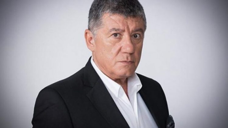 Tarık Ünlüoğlu hayatını kaybetti