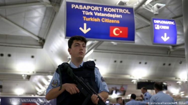 Beş Alman vatandaşı Türkiye’de gözaltına alındı
