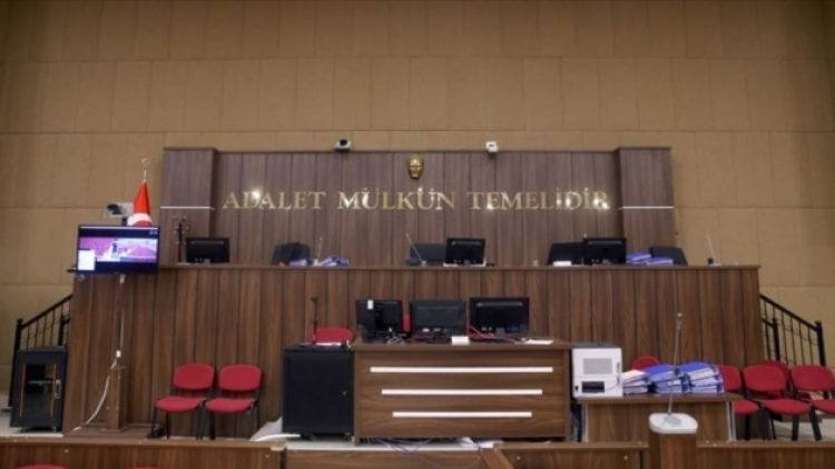 Deniz Feneri davasının hakimleri meslekten ihraç edildi