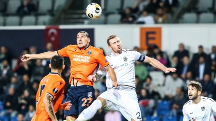 Başakşehir hata yapmadı üç puanı İrfan Can’la kazandı