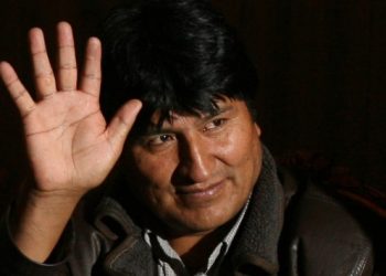 Sokak kazandı, Morales kaçtı: Bolivya Devlet Başkanı Meksika’ya sığındı