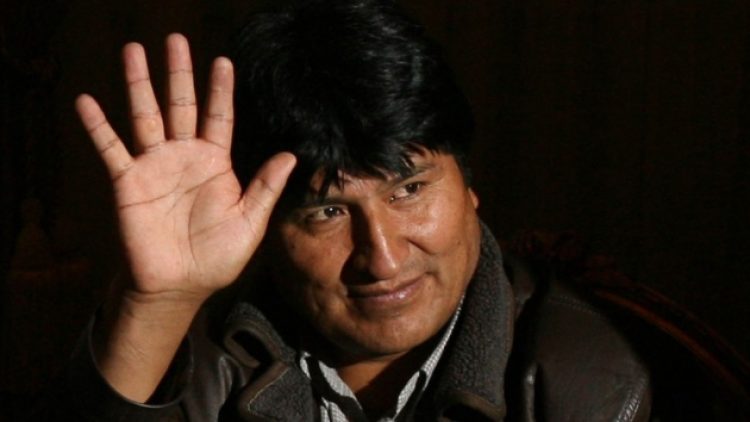 Sokak kazandı, Morales kaçtı: Bolivya Devlet Başkanı Meksika’ya sığındı