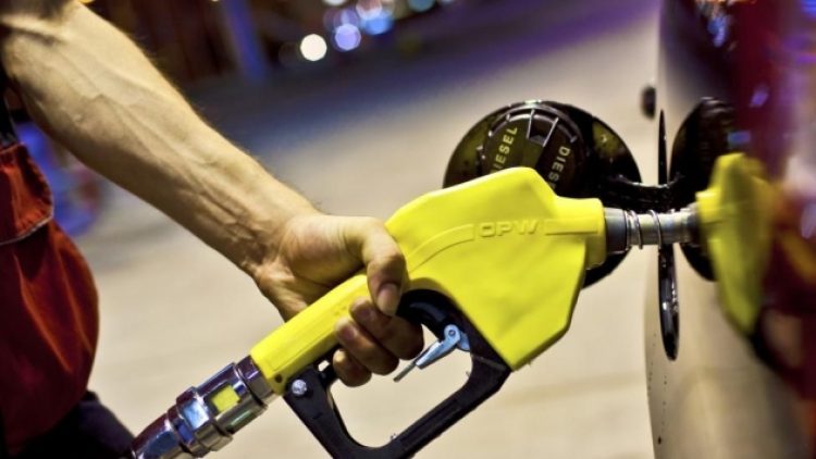 Benzine bir zam daha