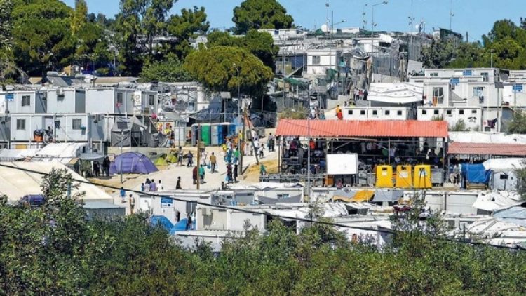 Yunanistan’a ait Ege adalarındaki sığınmacı sayısı 40 bini aştı