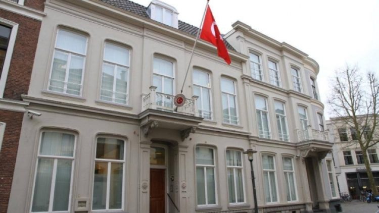 Bakanlık, 9 yıldır boş duran konsolosluk binası için hala kira ödüyor
