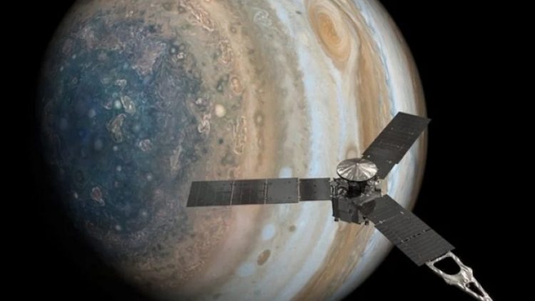 Juno, Jüpiter’de kasırga keşfetti