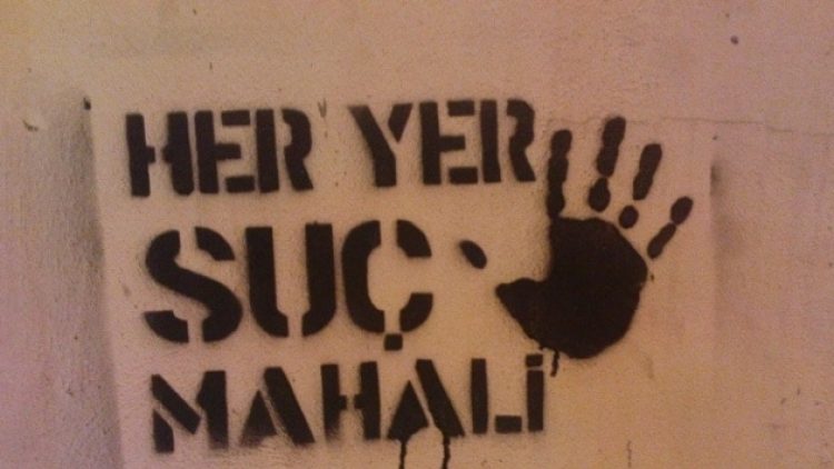 Eşinin ‘bakımsızsın’ diyerek darp ettiği kadın hastanede hayatını kaybetti