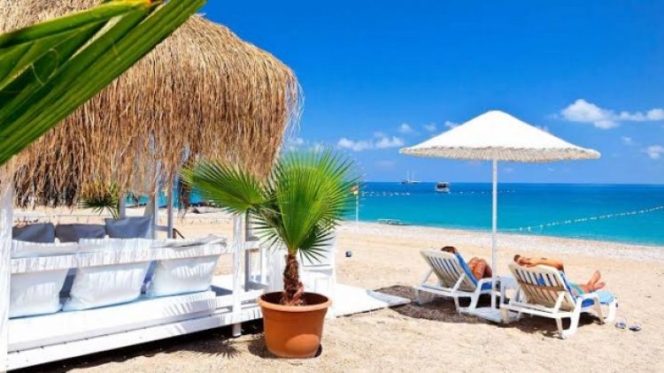 Kriz, turizm devini de vurdu: Oteli icradan satışa çıkardı