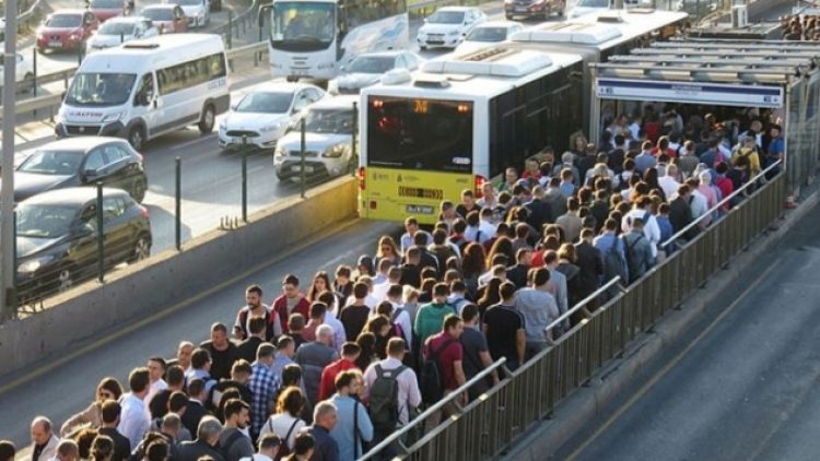 İBB’den ücretsiz ulaşım müjdesi