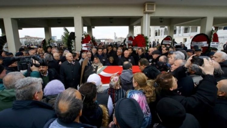 Rahşan Ecevit son yolculuğuna uğurlandı