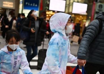 Koronavirüste ölüm Avrupa’ya sıçradı: İlk ölüm haberi geldi