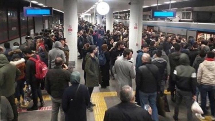 Esenler metrosunda belindeki silahını aldığı polisi böyle vurdu