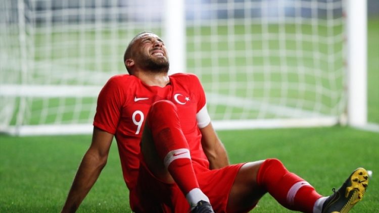 Cenk Tosun’un sakatlığı ciddi EURO 2020’de yok