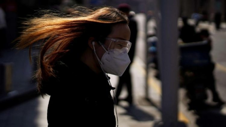 Bilim insanları uyardı: Koronavirüs mutasyona uğradı