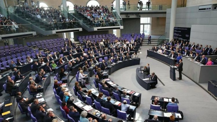 ​Alman milletvekilinde koronavirüs tespit edildi