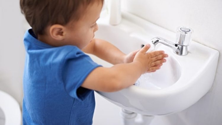 Çocuklara dikkat: Hasta olmasalar da taşıyıcı olabilirler!