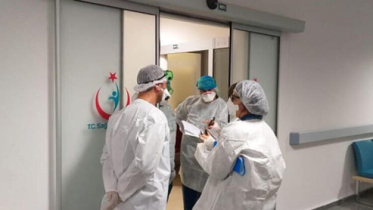 “70 civarı hekim koronaya yakalandı, 4 doktor entübe”