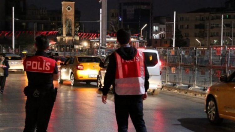 İstanbul’da 9 iş yeri mühürlendi, 305 kişiye işlem yapıldı