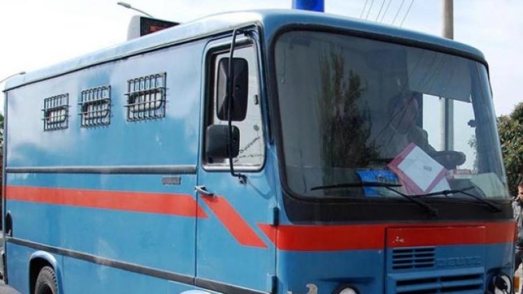 Giderayak tutuklulardan fahiş ücret talebi