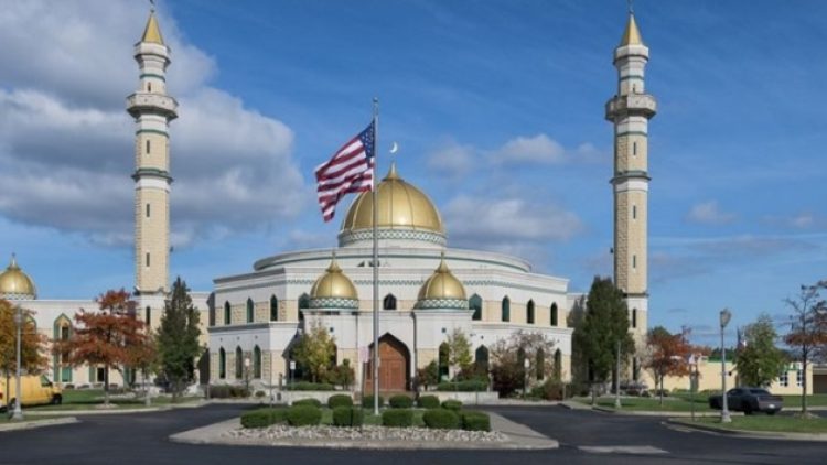 Ezan sesi ilk kez Minneapolis’te sokaklarında yankılandı!