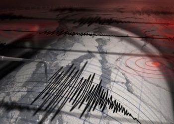 Dünya beşik gibi sallanıyor